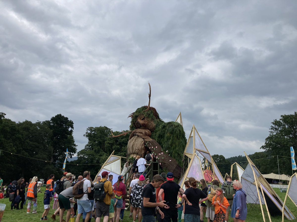 Ty Carreg tweet media