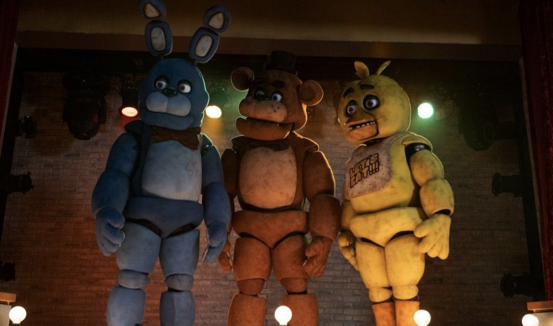 Ciarraa_33's tweet photo. FINALLY THERE'S FOXY
#BONNIEFNAF #CHICAFNAF #FREDDYFAZBEAR #FOXYFNAF #FNAF #FNAFMovie #FiveNightsAtFreddys #Sringtrap https://t.co/sAkBEMdpMe