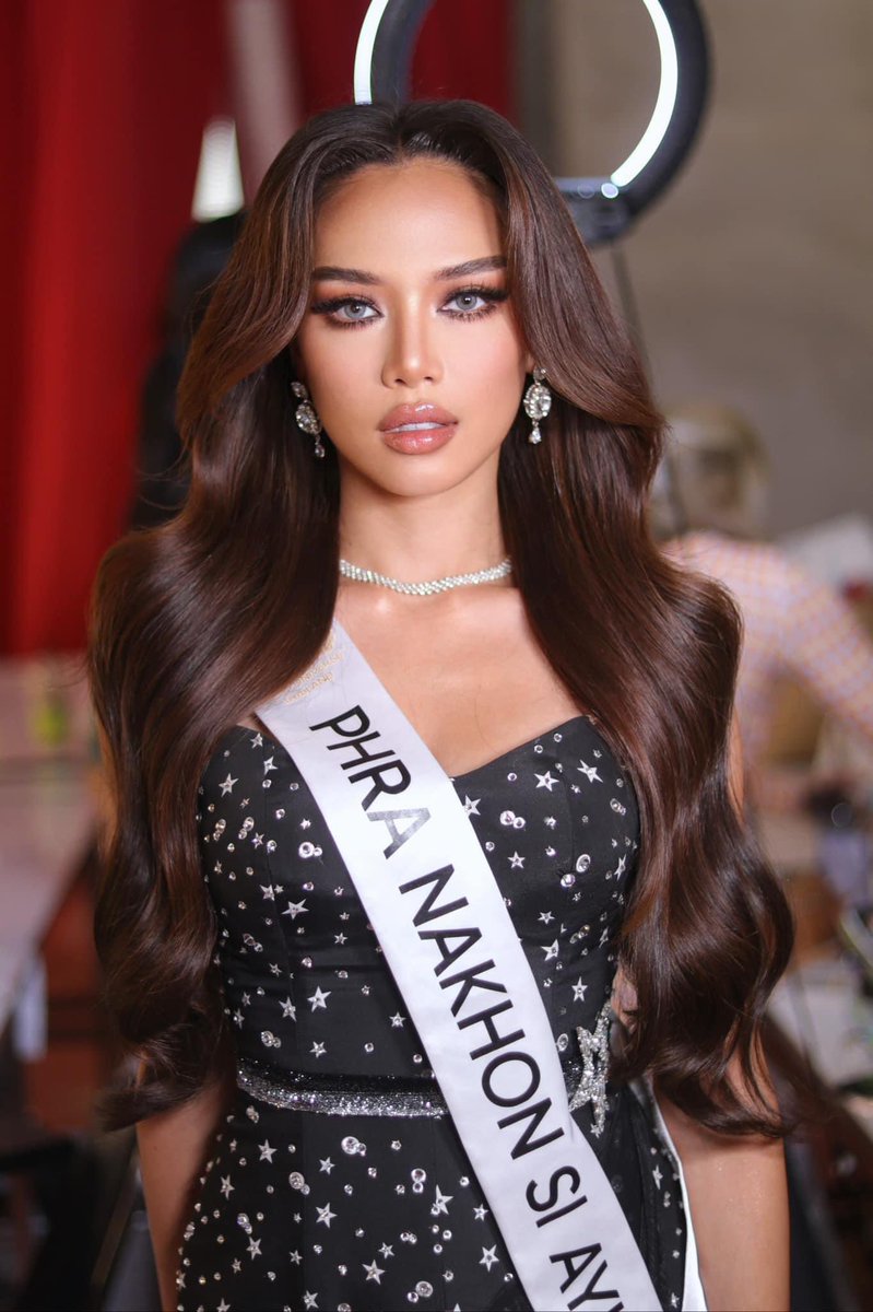 earn_wvs's tweet photo. LOOK 💫PRELIMINARY 🔥
SPEECH COMPETITION 

#เอิร์นMUT2023
#MUTPhraNakhonSiAyutthaya
#MUT2023
#MUT #Mouawad #Vincent 
#สวยได้อีกที่Vincent 
#สวยได้อีกตามสไตล์จักรวาล
#Siangpure #PPTV
#MadamFin #BotaP 
#ManaCollagen #ThaiAirways
#TurkishAirline #tiktok
#MCCHALL https://t.co/8DvEeZkFav