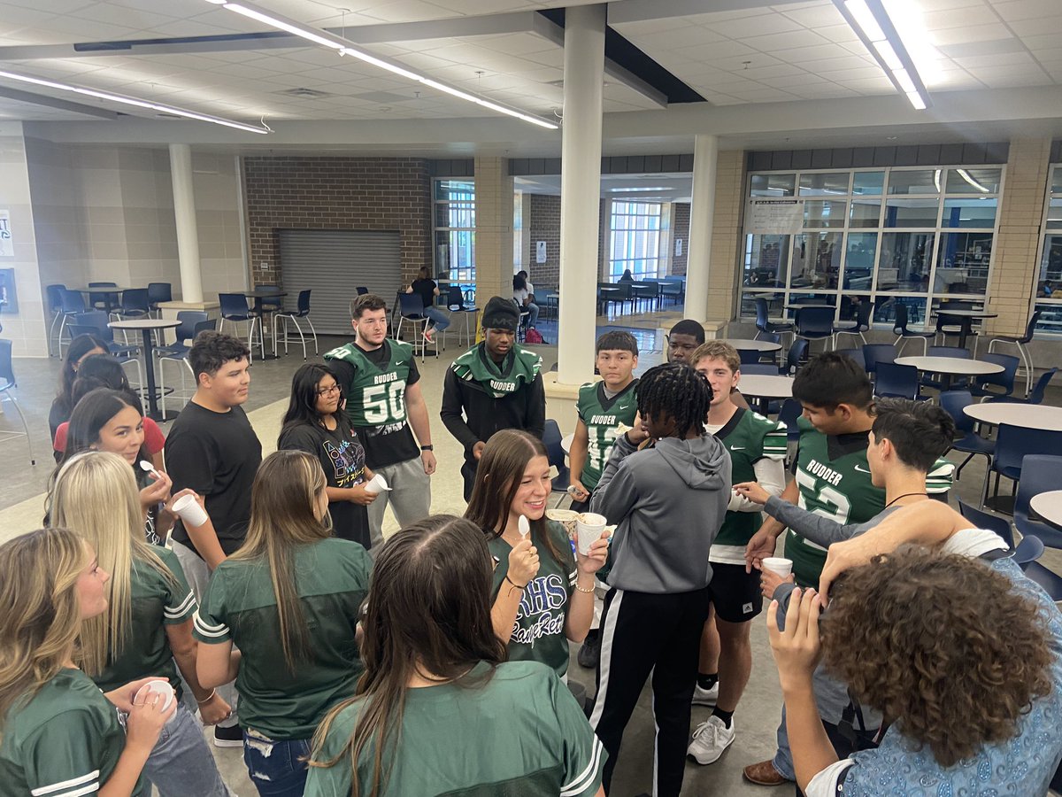 Rudder Football tweet media