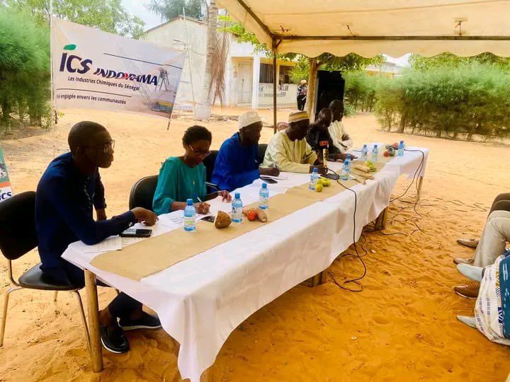 FatoumataNgom's tweet photo. We had an amazing event around Une Proposition nommée Désir - Mboro, the organic co-creation project I initiated ! With panels on local development &amp; activism &amp; gender and a multifaceted art exposition 🎨🎼🎭🪘I curated
#Mboro #WellBeing #Industry #Environment #Art #gender #SDGs https://t.co/zG83GJH0sH