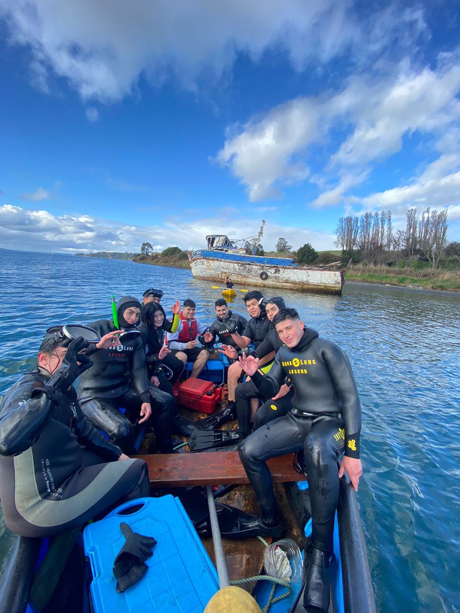 Práctico de buceo apnea en #IDEMAR 

Somos el liceo líder en educación marítima de #Chiloé

#SoyTp #Chonchi #Castro #LosMuermos #PuertoMontt #Hornopirén #Calbuco #Quellón #Osorno #Valdivia #Temuco #Ancud #Puqueldón #Achao #Queilen #Chaitén #Futaleufú #LagoRanco #Futrono