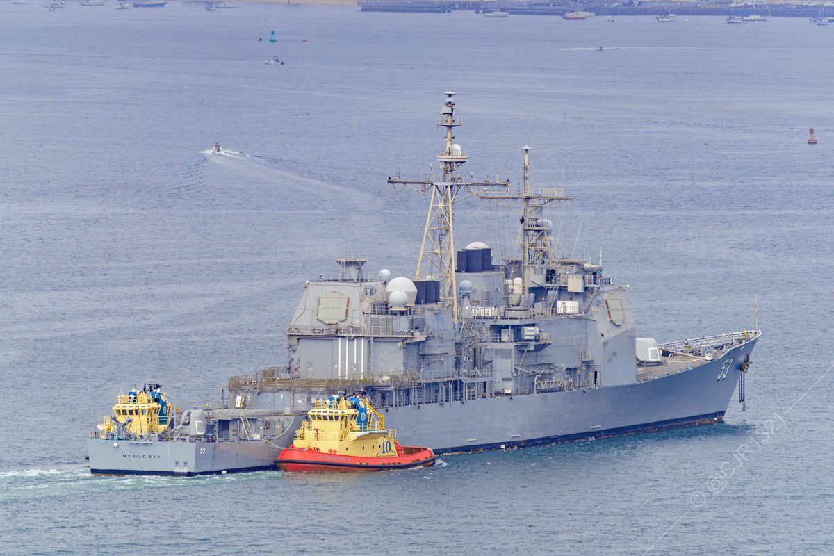 WarshipCam's tweet photo. Recently decommissioned USS Mobile Bay (CG 53) Ticonderoga-class guided missile cruiser being taken out of San Diego for the final time - August 18, 2023 #ussmobilebay #cg53
SRC: TW-@cjr1321 https://t.co/FT7MnLaPGm