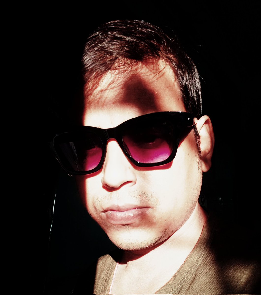 riteshkrphysio's tweet photo. #sunkissed #selfie

#worldphotography #day  पे एक #फोटो तो बनती है यार वो भी खुद की खींची हुई।

#photography #selfphotography #photographer #saturday #picture  #enjoy #life https://t.co/3rAu1U5W8H