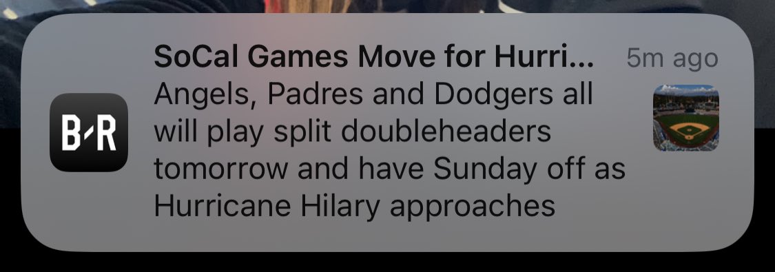 MissEBice's tweet photo. The SoCal weekend begins ⚾️🧢☔️ @BleacherReport #HurricaneHilary https://t.co/XKAgFbvBQp
