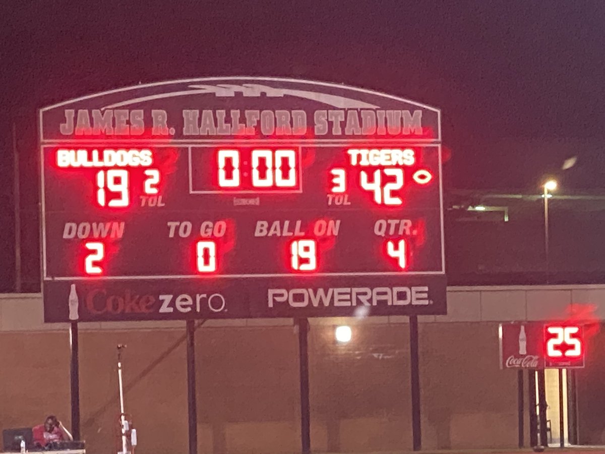 Great Dub tonight <a href="/AlcovyFootball/">AlcovyHSFootball</a>  #thecove #tigernation <a href="/coachFortson35/">Spencer Fortson</a>