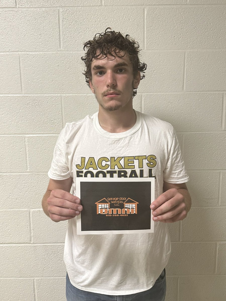 Week 1 - Omni Garage Door 
Players of the game!

Offense - #28 Jabraylon Ellis

Defense - #51 Joshua Lee

#SPTbrand