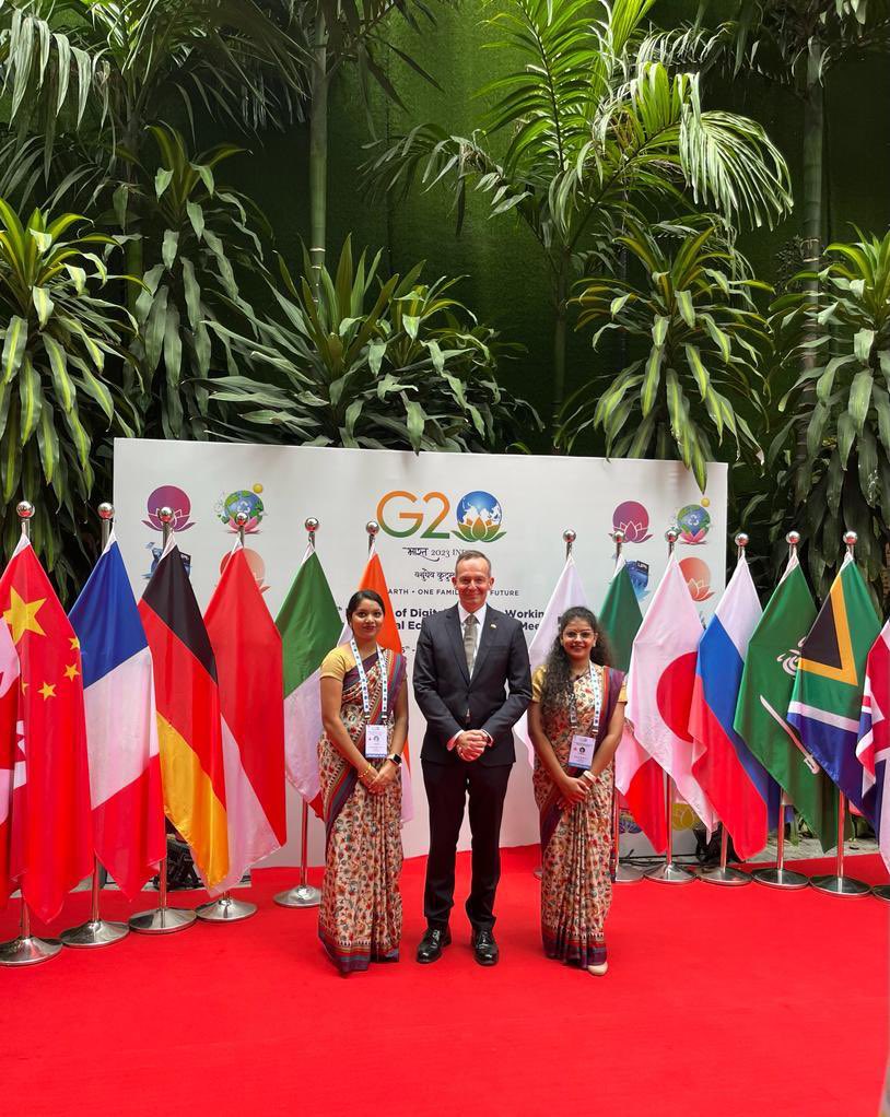 GermanyinIndia's tweet photo. G20 Digital Ministers meeting in Bangalore is about to start. Minister @Wissing &amp;our great host Minister @AshwiniVaishnaw have an insightful discussion on deepening Indo-German cooperation in IT and especially AI through our Digital Dialogue. @bmdv @GoI_MeitY @GermanCG_BLR https://t.co/pcTiJeWUQ7
