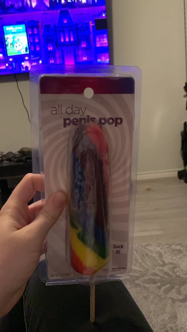 Y&rsquo;all ready to see me suck a &ldquo;dick&rdquo;? It&rsquo;s Gay flavored! https://t.co/upKw3q91y4<a href="/tag/throne"class="tags"><span>#throne</span></a><a href="/tag/wishlist"class="tags"><span>#wishlist</span></a>