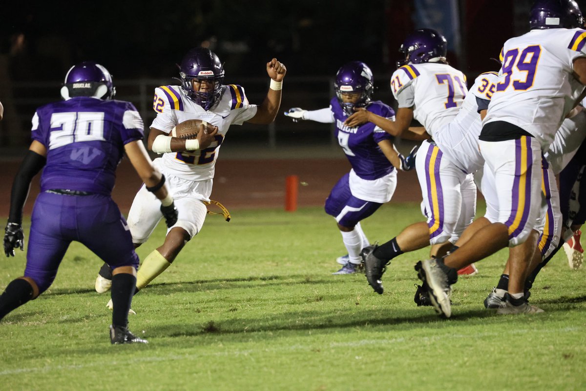 Fresno High - Friday Night Football @ Washington Union
Halftime Score -
W. Union - 9
Fresno - 0