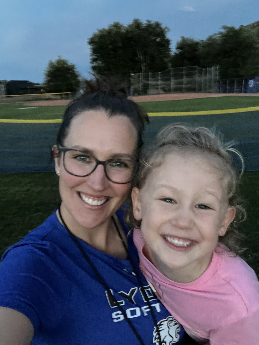 Colleen Ford (@fordsvvsd) on Twitter photo Ended a wonderful week taking down the flag at the end of the softball game with my #1 helper. Students are back, athletics and activities have started and life is good. So much kindness and community in Lyons 🦁💙 Feeling #grateful Ended a wonderful week taking down the flag at the end of the softball game with my #1 helper. Students are back, athletics and activities have started and life is good. So much kindness and community in Lyons 🦁💙 Feeling #grateful