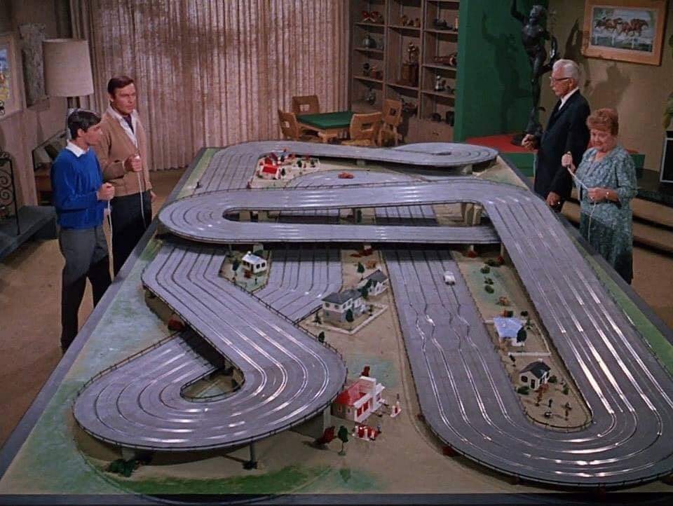 Holy slot cars, Batman!

#tvshows #batman #Retro