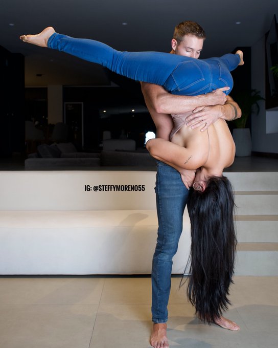 Watch Steffy Moreno's leaked NSFW photo on TwXstars