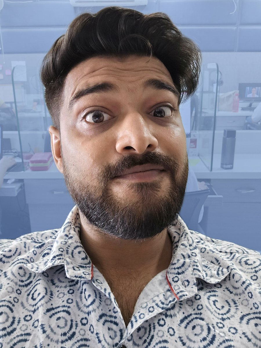 techswami_yt's tweet photo. Happy Weekend #TsArmy 🔥 https://t.co/4duXSvsvrQ