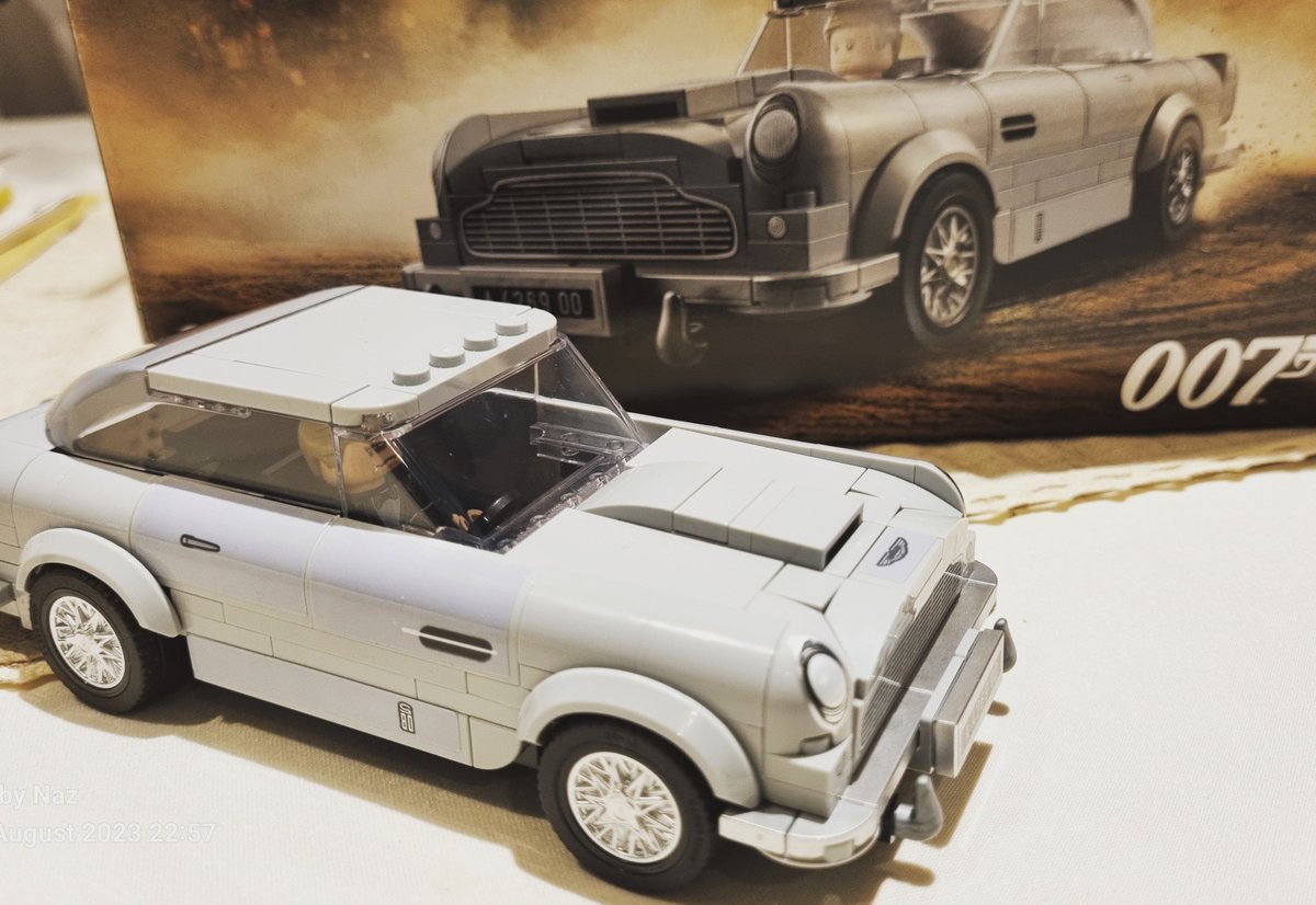 #astonmartin #LEGO <a href="/007/">James Bond</a>