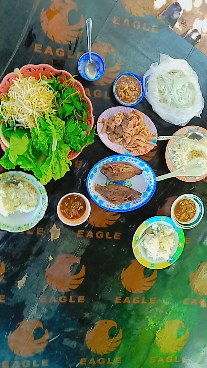 TheaReth202's tweet photo. ថ្ងៃនេះជាថ្ងៃជួបជុំគ្រួសារ😍🍺😚 https://t.co/IZWQfWPawE