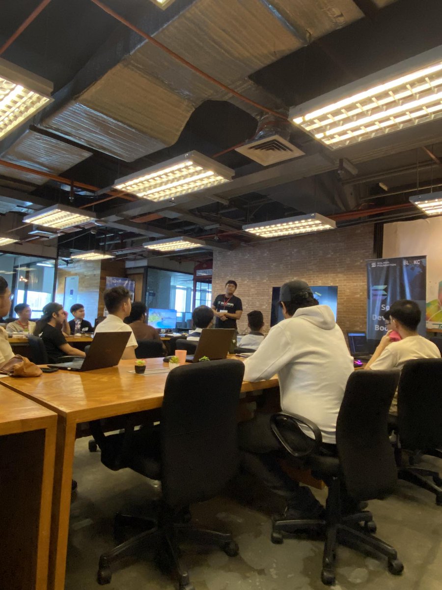 theblokcgroup's tweet image. #SolanaDevelopersBootcamp #THEBLOKC #sticollege #SolanaFndn #LearnAndRise #JoinTheRevolution