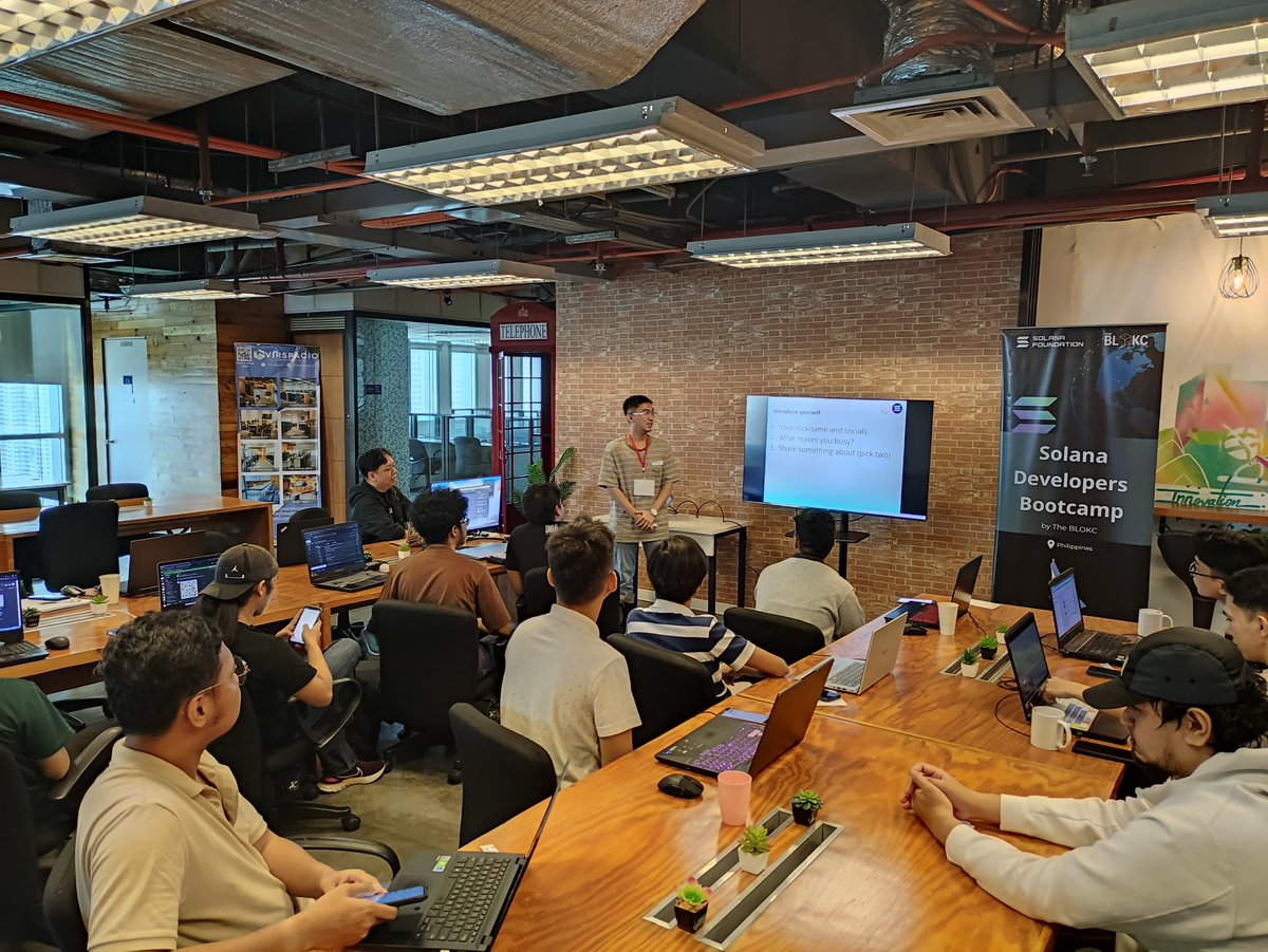 theblokcgroup's tweet image. #SolanaDevelopersBootcamp #THEBLOKC #sticollege #SolanaFndn #LearnAndRise #JoinTheRevolution