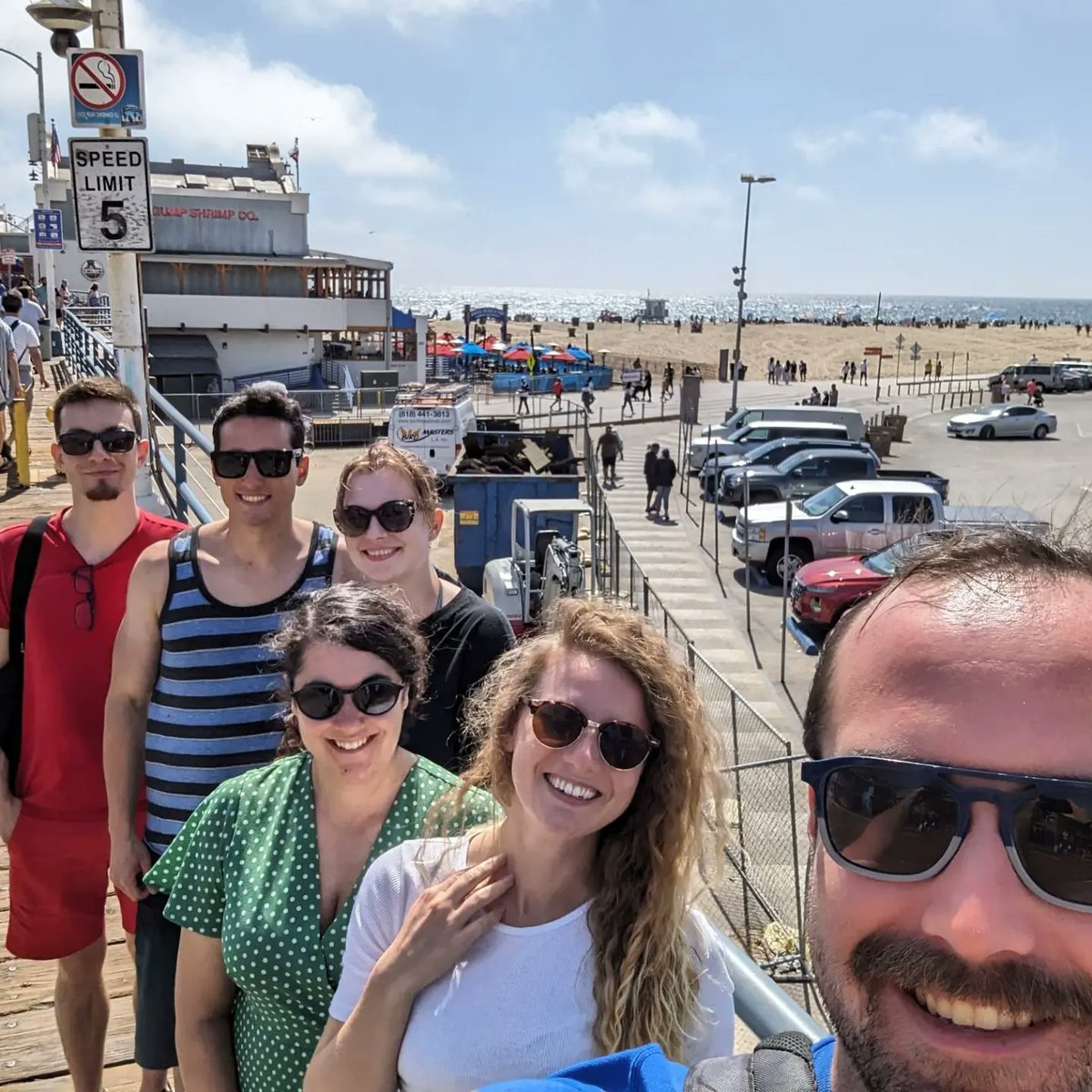 ItsJenMitchell's tweet image. A wonderful week of wine, sunburn, and science in LA with my #MetSoc2023 crew 😘