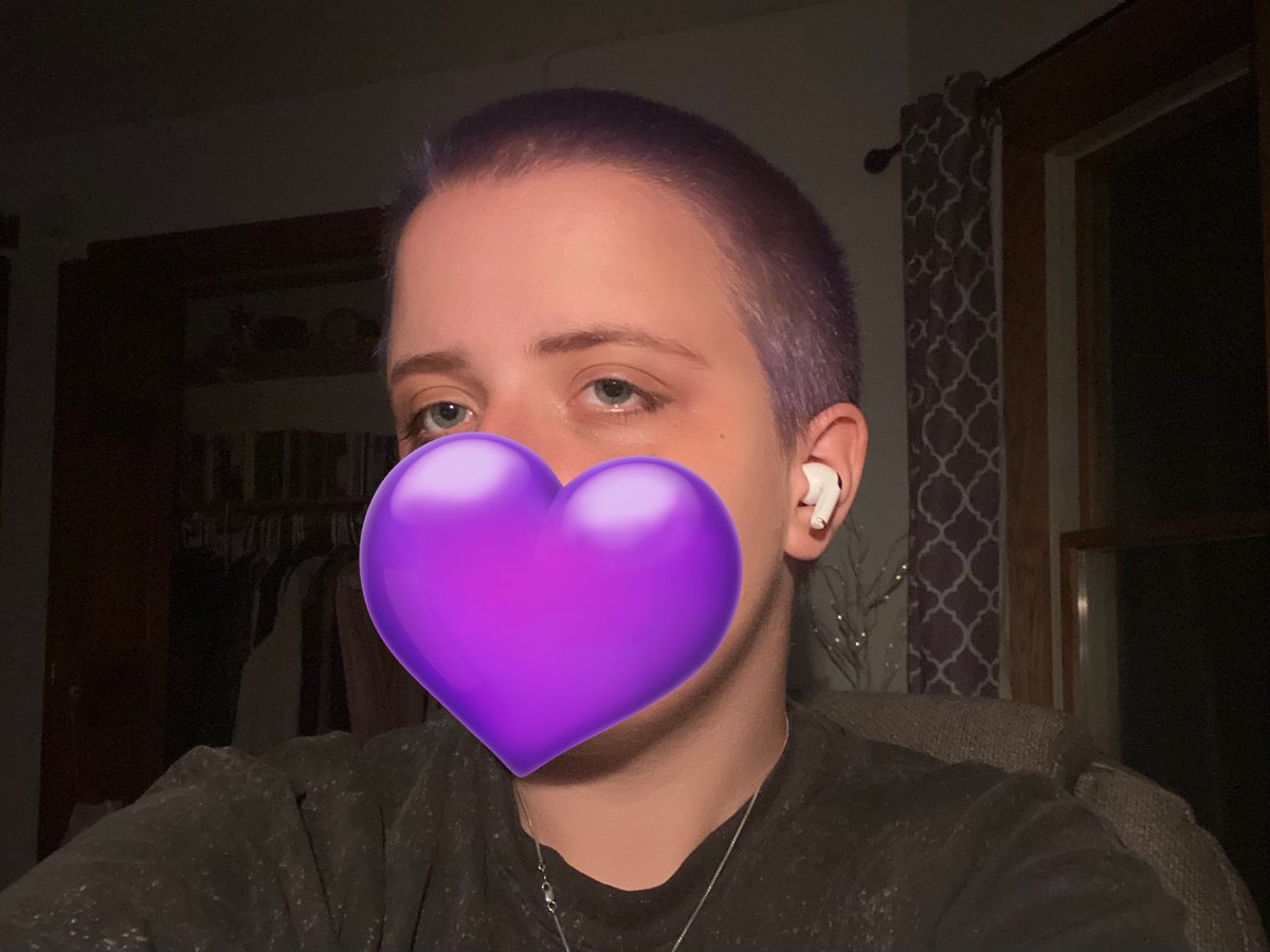 *sees a cute hair style for longer hair*
me: ooooo i should try that
my hair: