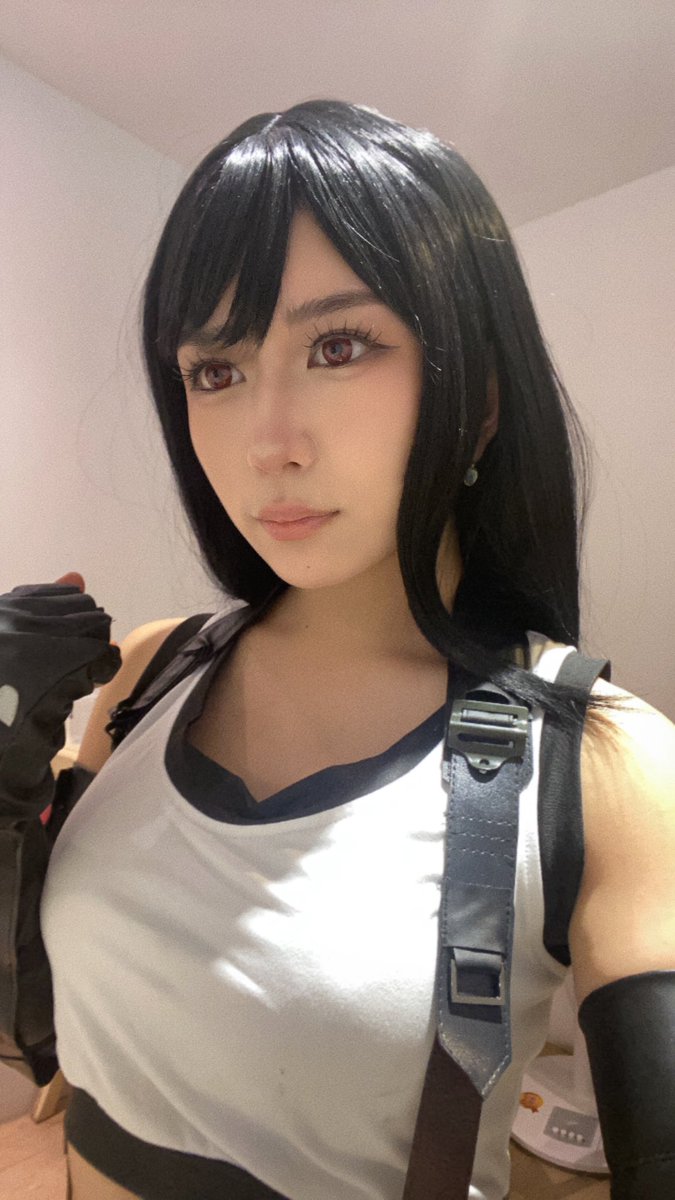 6nagii's tweet photo. tifaの準備出来た‼️
イベント向���うぞー #ff41 #cosplay https://t.co/tZNq09XF10
