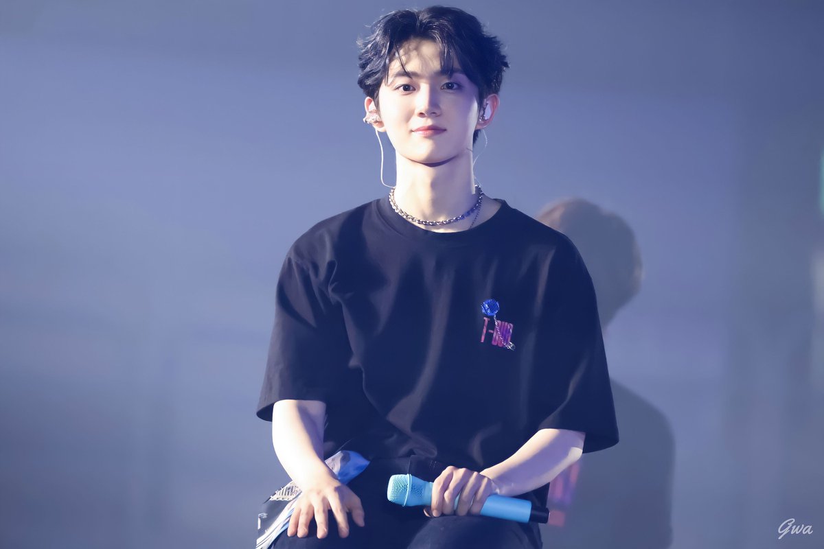 ddalgi_03's tweet photo. 230813
𝗜 𝗹𝗼𝘃𝗲 𝘆𝗼𝘂 𝟯𝟬𝟬𝟬🩵
#형섭 #템페스트 #T_OUR
#Hyeongseop #Tempest https://t.co/iTtQ8TpXND