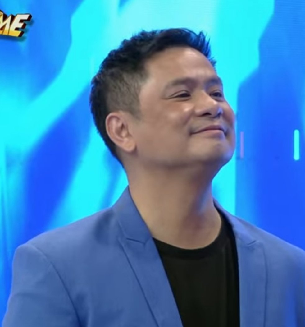 chiflms's tweet photo. BIRTHDAYYY BOY 💓💓💓 
@ogiealcasid 

#ShowtimeOAangSaya 
#OgieAlcasid https://t.co/AiaaHM05sQ