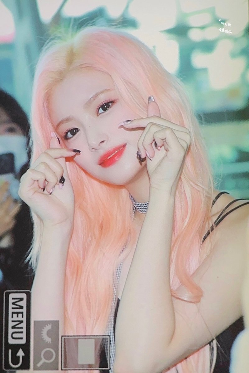 Altair1229's tweet image. 230819 ICN 출국 프리뷰

#이런 #왕이런 #王怡人 #YIREN
#EVERGLOW #에버글로우