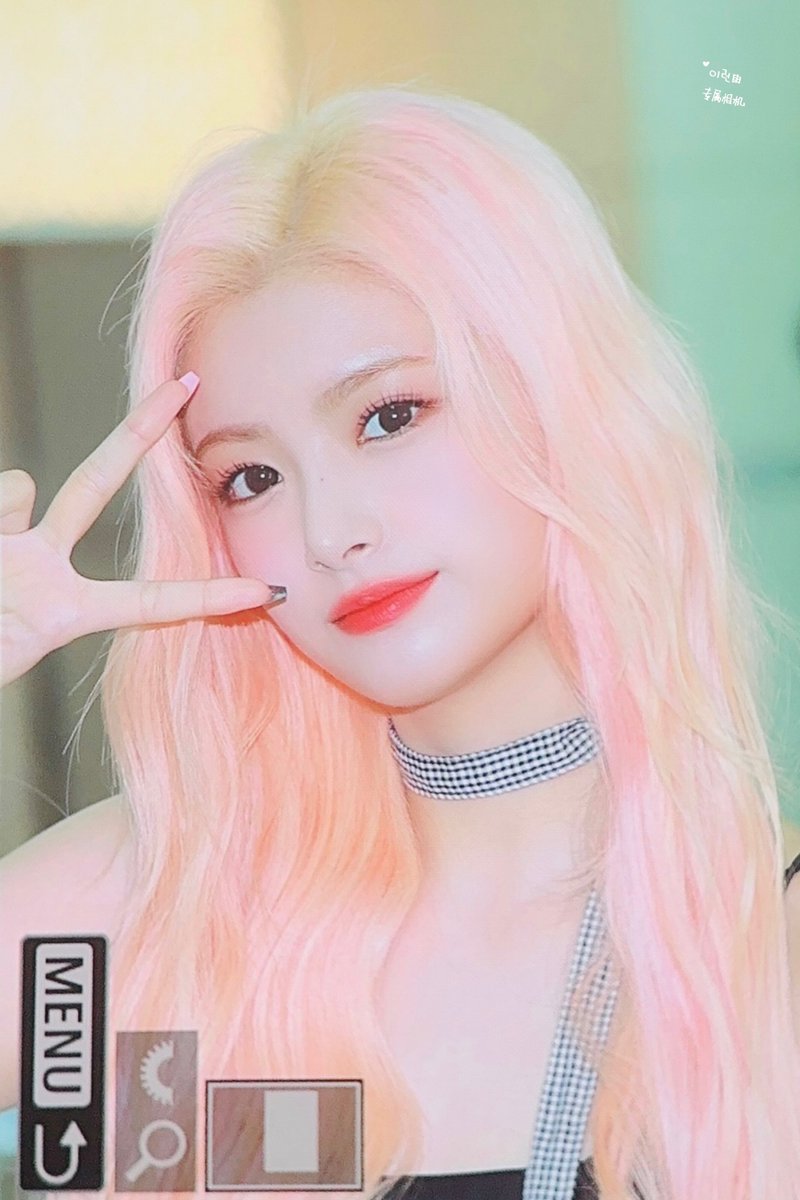 Altair1229's tweet image. 230819 ICN 출국 프리뷰

#이런 #왕이런 #王怡人 #YIREN
#EVERGLOW #에버글로우