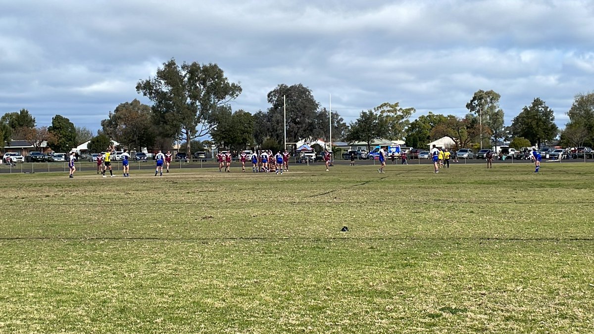 BomTarber98's tweet photo. PMP Finals time here at Kennard Park. It’s all Wellington in the opening 20 minutes, the Cowboys lead 10-0

#PMP23 https://t.co/q9K8sKk8le