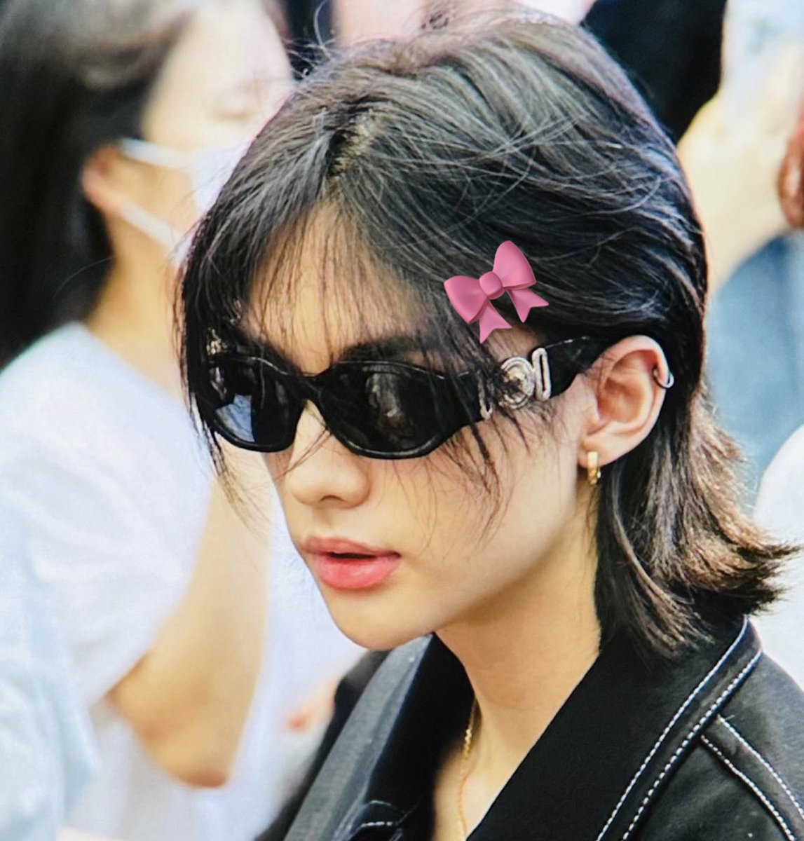 hyunjebis's tweet photo. because i do.. 💗💗 https://t.co/4AEJXK0toA