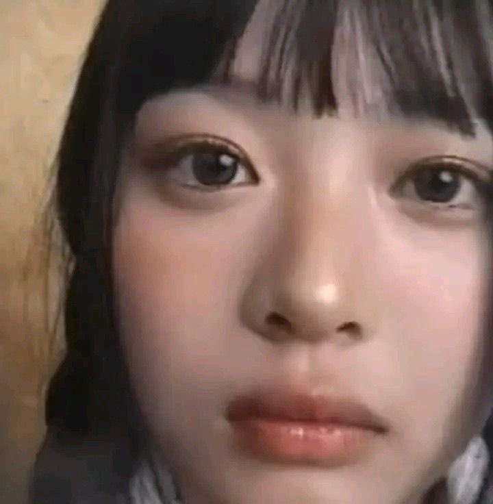 gucciphamkr's tweet photo. woke up and watched newjeans' summer sonic performances only to find out they didn't perform hurt...... https://t.co/uYX70y5UjD