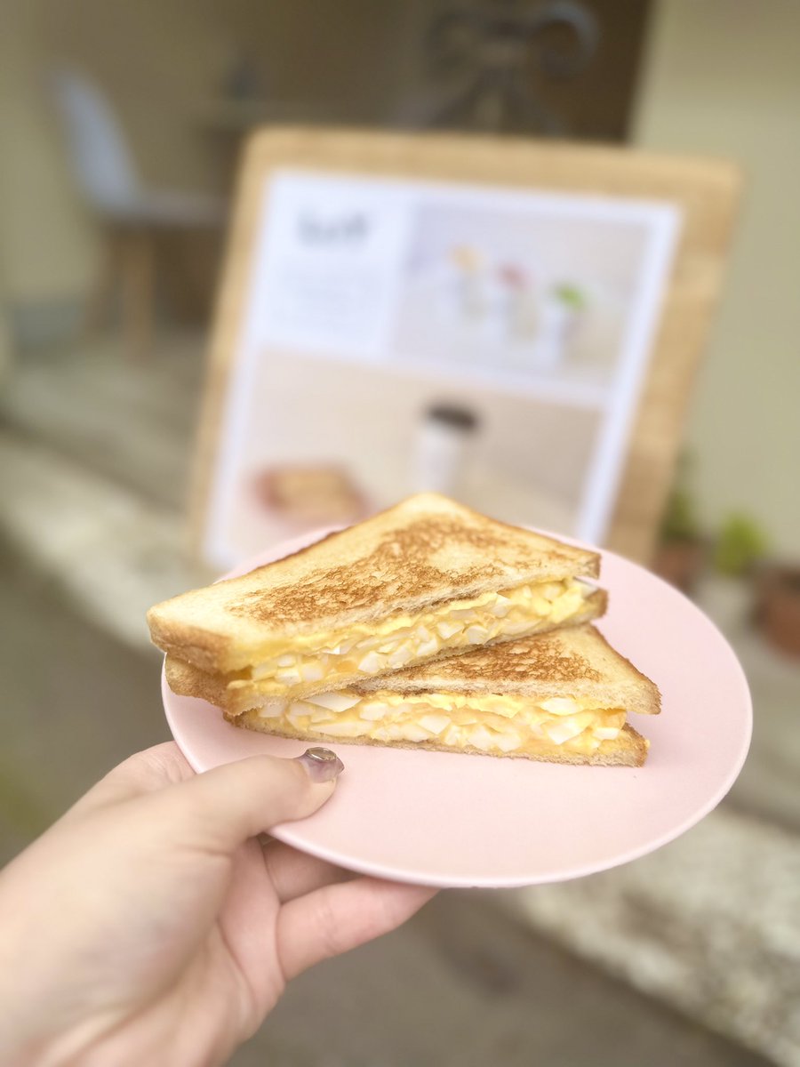 LoY0203's tweet photo. お久しぶりでございます✨

本日は朝からWiFiの不具合で
UberEATSとWoltからのご注文が承れず
ご迷惑をおかけいたしました。

先程回復しましたので、お詫びといたしまして
UberEATSにて16時まで
たまごホットサンドを半額とさせて頂きます🙇🏻‍♀️

ぜひUberEATSよりご注文くださいませ🙏🏻 https://t.co/ByzPQnhoCq