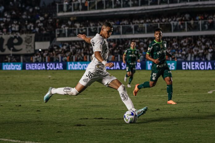 🗣️<a href="/tavaresnthl/">Nathalia</a>: "Chelsea ha conseguido un jugador con un techo muy alto en Deivid Washington. Todavía no tiene minutos regulares en el fútbol senior, por lo que es una oportunidad para que el Chelsea lo desarrolle y lo moldee a su gusto".