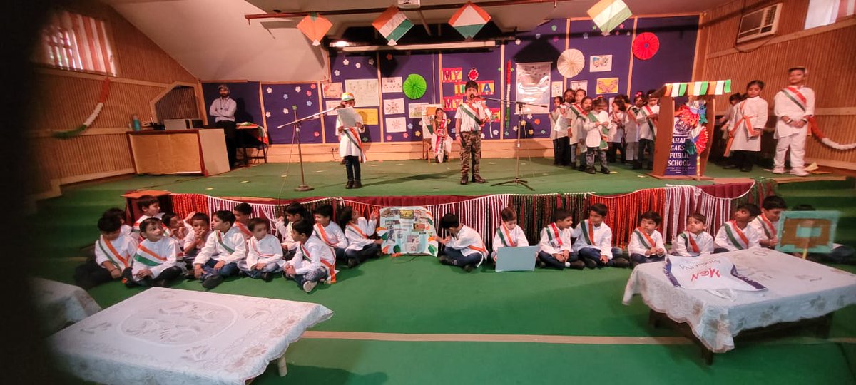 mapsavschool's tweet image. “Dont search for anything except peace. Try to calm the mind. Everything else will come on its own —Baba Hari Das
@mapsavschool #classassembly #class1a #proudtobeanindian #theme #Loveforourcountry #100%participation