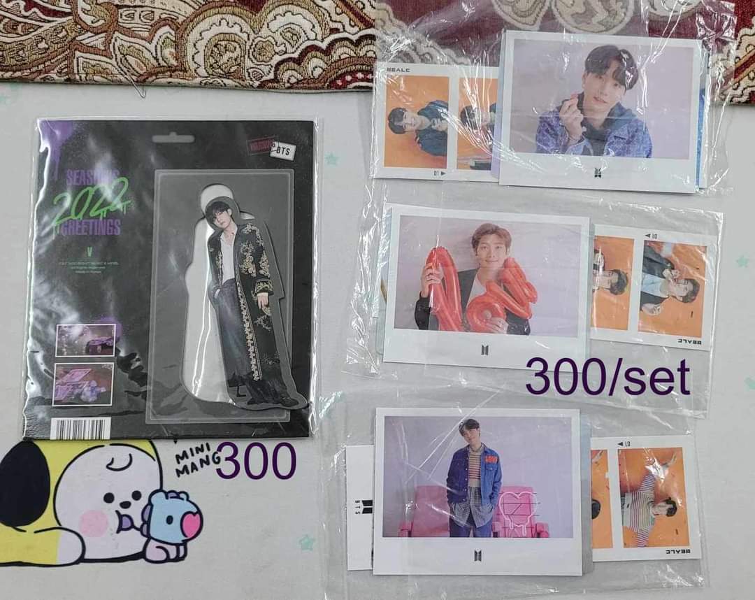 WTS / LFB
YTC 4cuts and Pc set - 300 each member 
V SG22 Sticker paper - 300