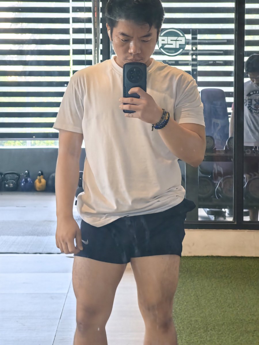 vannllant's tweet photo. Skl. Daddy-daddy na tayo 🥴 https://t.co/7447eaL7Gy