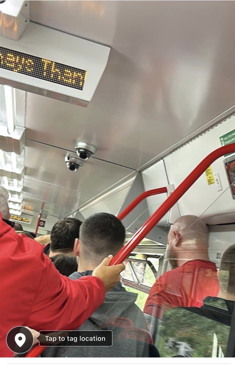 kellydavies251's tweet photo. @tfwrail  ram packed like immigrants seriously taking the piss https://t.co/RjRl1t495n