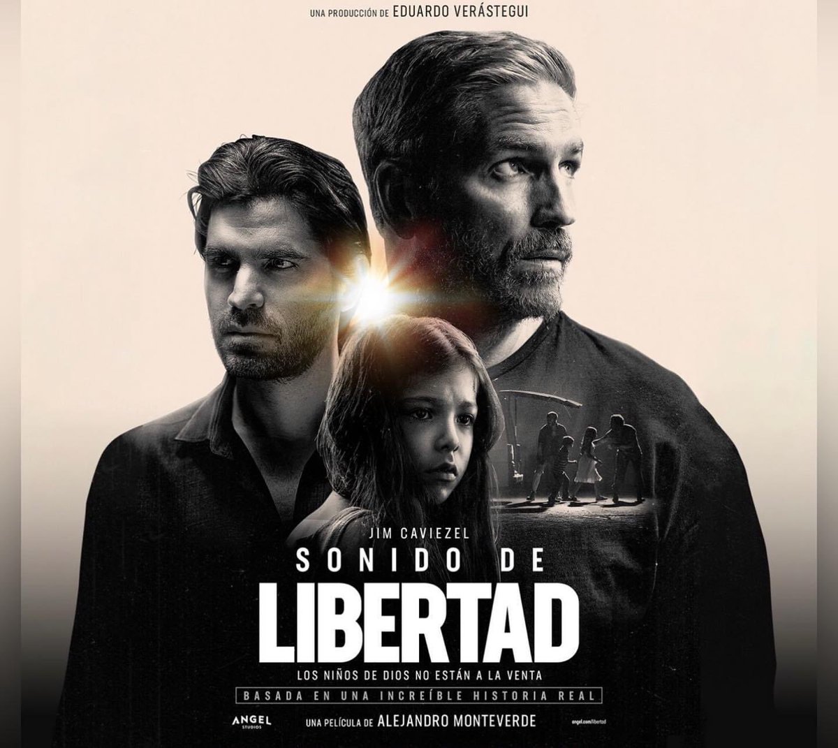 jaelojuel's tweet photo. El 31 de AGOSTO llega a los cines SONIDO DE LIBERTAD la película taquillera que traerá conciencia sobre una problemática oculta como lo es la trata,

Desde ACIERA estuvimos junto a su productor Eduardo Verástegui a quien valoramos y honramos por su lucha a favor de la vida. https://t.co/qiwqpvKVRE