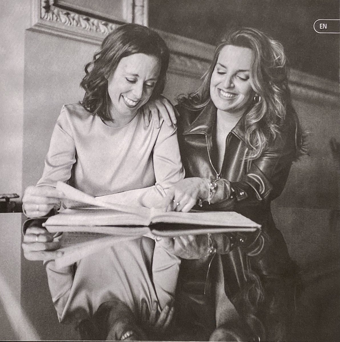 09/20 #Season2023 
#DiscosParaElVerano #DiscsforSummer

📀 "Cuadernos Secretos". Songs by Jesús Legido.
Raquel Lojendio, soprano
Irene Alfageme, piano

#Eudora

open.spotify.com/album/5I31l1eR…