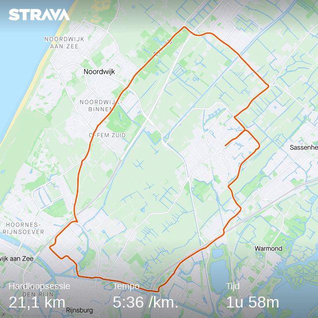 1ste halve deze maand. Road to ⁦<a href="/berlinmarathonE/">BMW BERLIN-MARATHON</a>⁩. Weersomstandigheden erg benauwd wat terug te zien is in hartslag van Max 173 ongekend hoog voor een duurloop. Maar daar hadden meer ⁦<a href="/loopmaatjes/">Loopmaatjes</a>⁩ last van ⁦<a href="/RunningAbove50/">RunningAbove50🏃</a>⁩