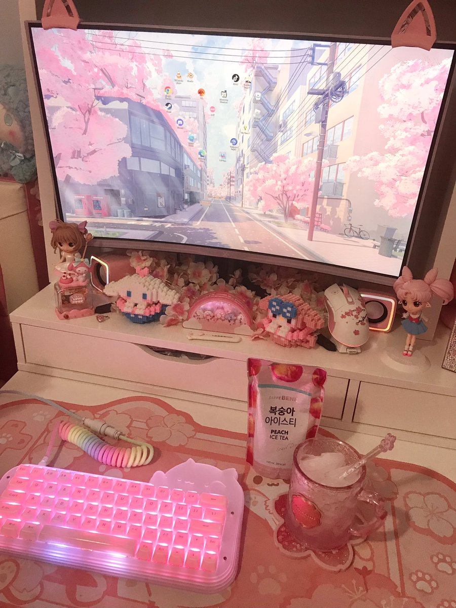 Miyuuily tweet media