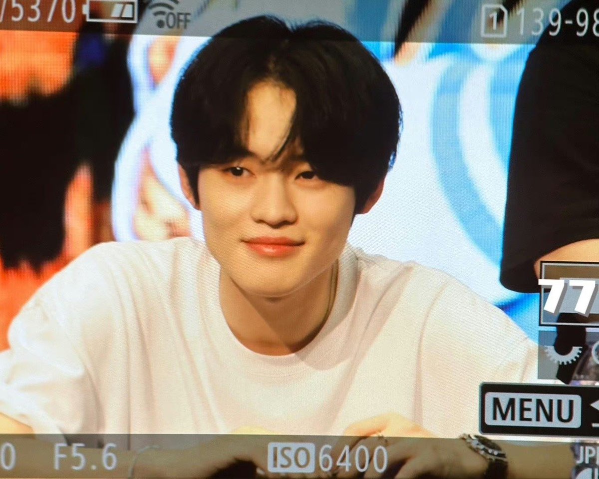 chenletonin's tweet photo. shanghai prince zhong chenle 
❤️____❤️ https://t.co/05WiuzYyX4