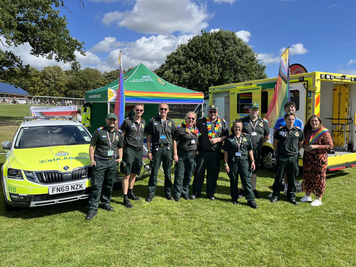Turning into a great day here at <a href="/HertsPRIDE/">Herts Pride</a> <a href="/EastEnglandAmb/">EEAST Ambulance Service</a>