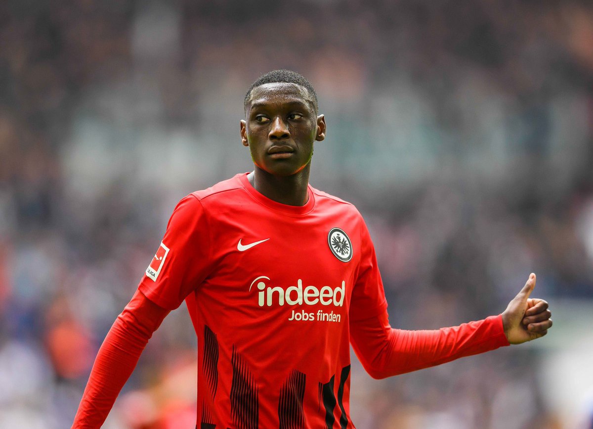 _BeFootball's tweet photo. 🚨💣 ACCORD TOTAL entre le PSG et RANDAL KOLO MUANI. ✅🤝

Les deux parties se sont entendues autour d’un contrat de 5 ans. 📝🇫🇷

(@footmercato) https://t.co/tJvnQZP8Zb