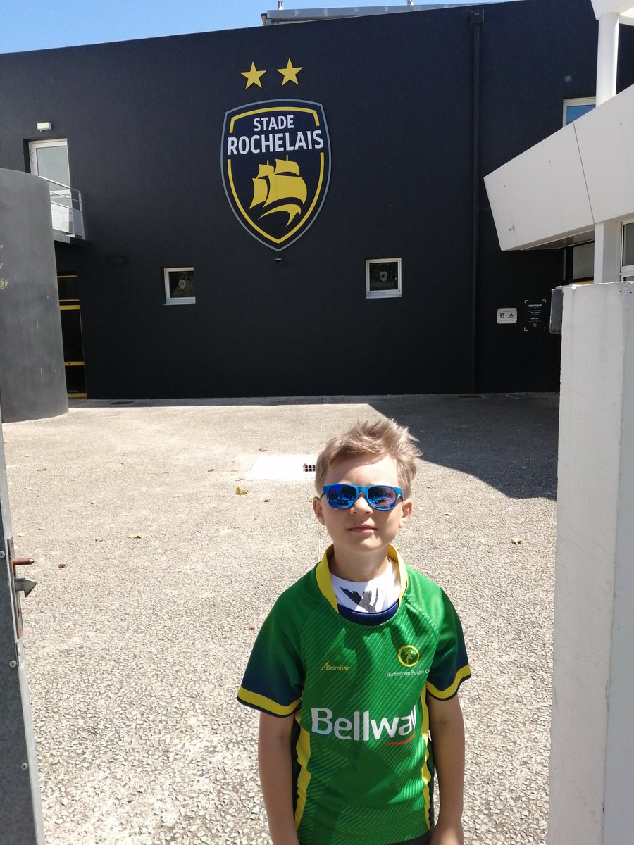 robbieatters's tweet photo. @huntingdonrugby 9th birthday spent at the European Champions. As much as I hope he plays for the mighty Stags forever, if La Rochelle  came calling I would let him go. Nicer than the racecourse in Jan. https://t.co/jUTA4iDAlH