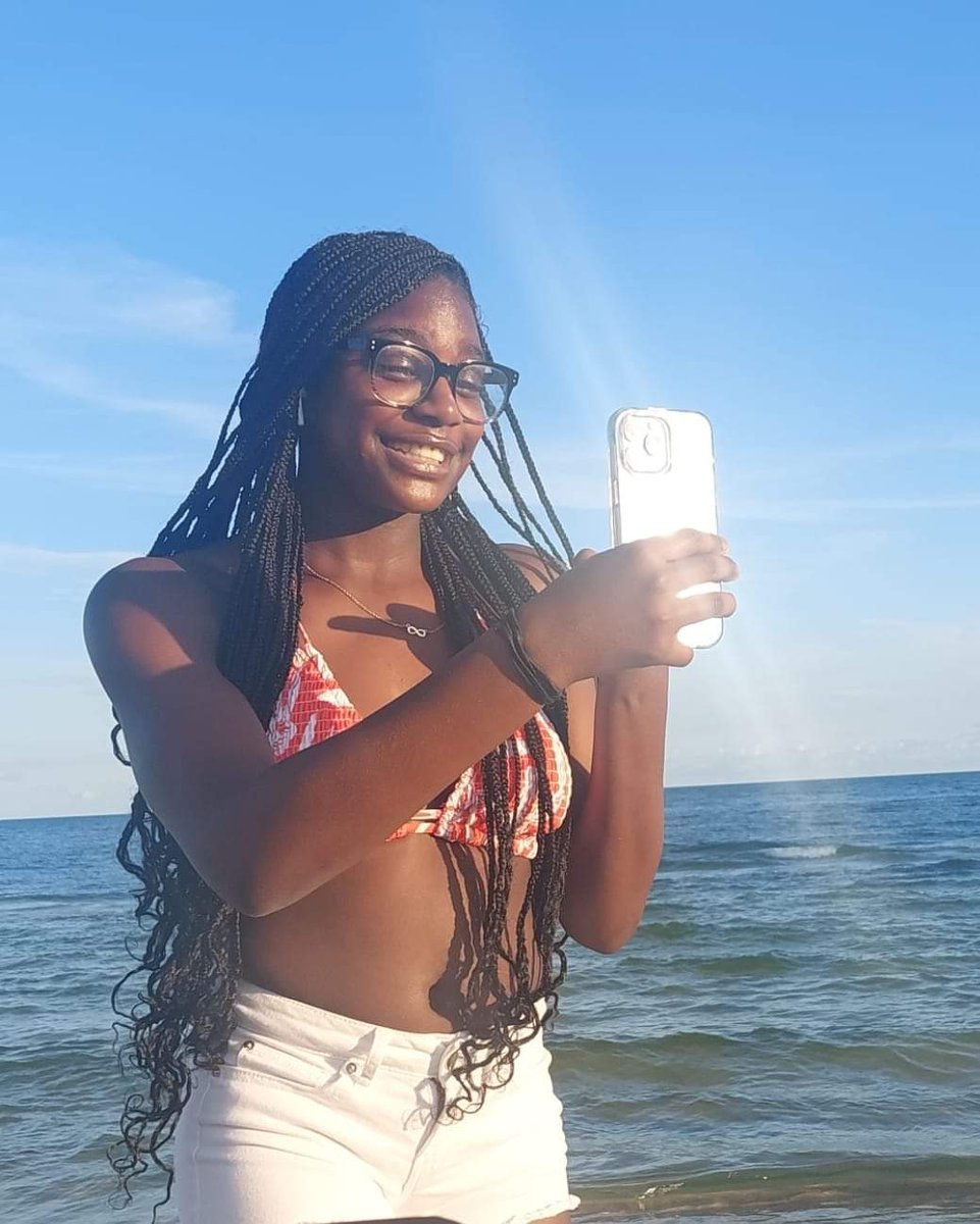 dkdkcarter's tweet image. It's our Princess Kinslee Carter Birthday.....

Happy Birthday to our beautiful, talented, smart, Amazing girl. We love you more and more everyday and love watching you grow into the amazing woman you were destined to be. #Chapter15
#SheMakesOurHeartSmile #ThemCarterKids