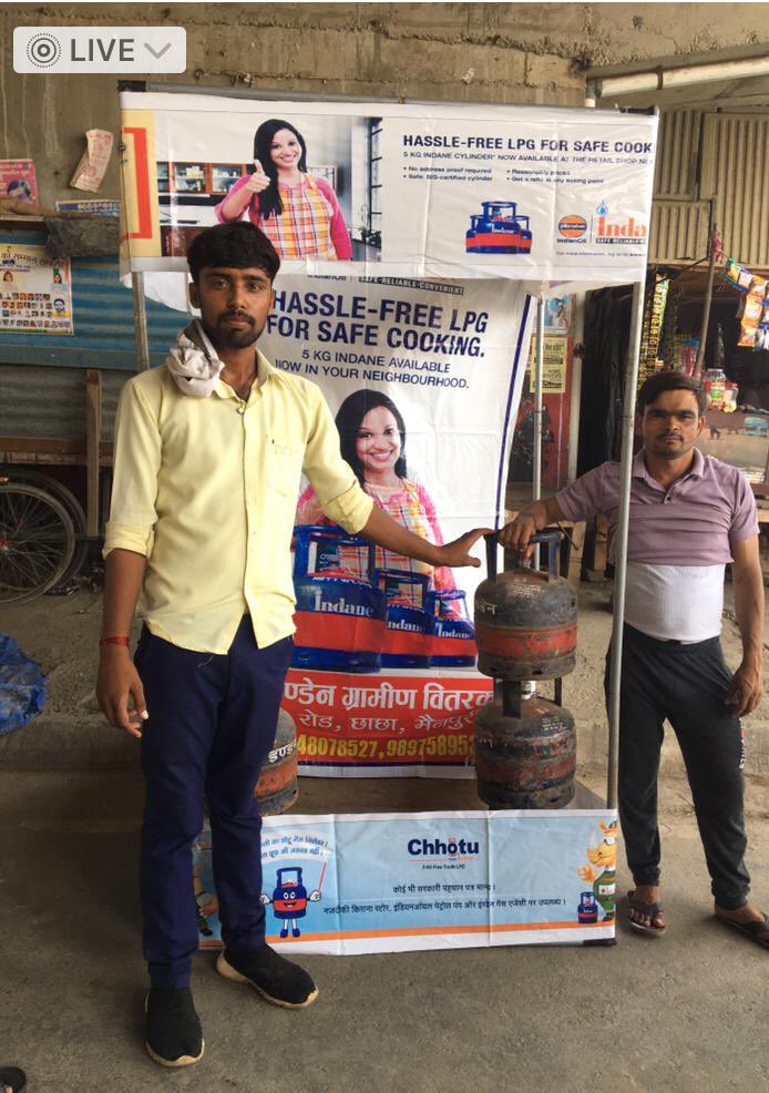 IoclAgraIDO's tweet photo. FTL camp conducted at Chachha market by Chachha IGV Mainpuri under Agra B LSA as part of weekly campaign. No address proof required. Just take it with you and refill anywhere in the country. #chottu #FTL @DirMktg_iocl @IndianOilcl @ChairmanIOCL @akadk12 @Bohrashyam2 https://t.co/d4lSSKgvu9