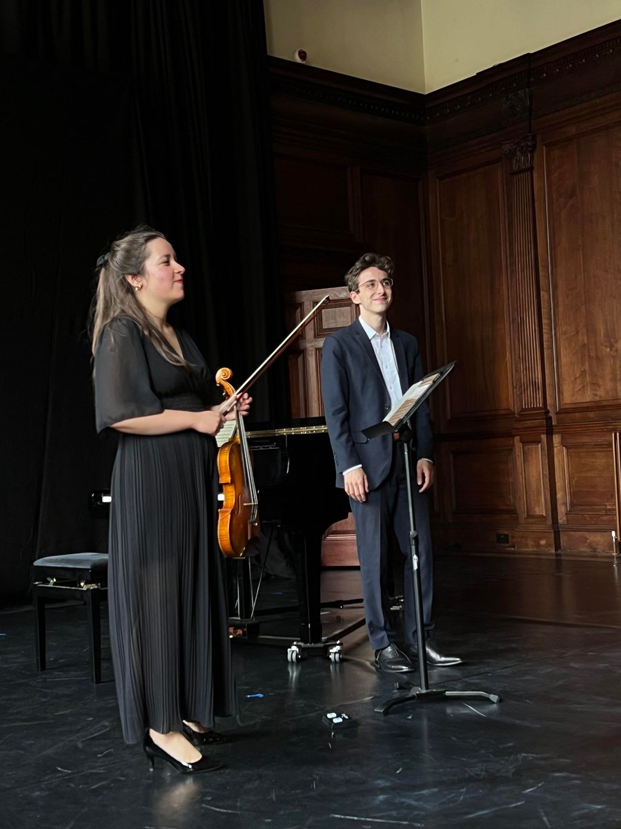 ifecosse's tweet photo. Congratulations to the talented Emma Gibout (violin) and Ionah Maiatsky (piano) for this beautiful concert at @ifecosse ! They performed compositions by César Franck, Reynaldo Hahn and Maurice Ravel🎻

In partnership with @LiveMusicNowSCO and @LiveMusicNowUK https://t.co/P8tXhw1Gki