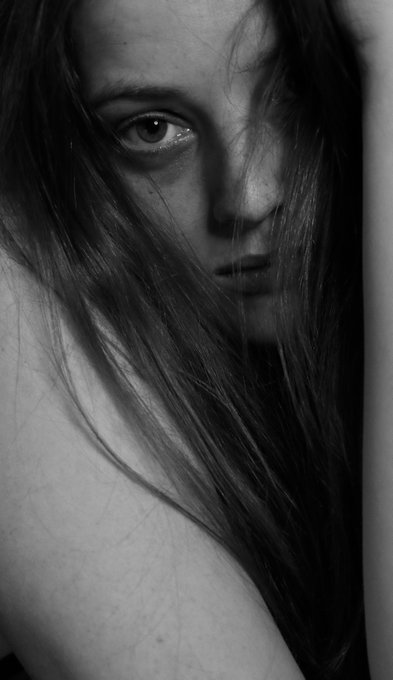 No makeup - Self shot <3 https://t.co/n264hunfeR<a href="/tag/rt"class="tags"><span>#rt</span></a><a href="/tag/tuesdaymotivaton"class="tags"><span>#tuesdaymotivaton</span></a><a href="/tag/tuesdayv"class="tags"><span>#tuesdayv</span></a>